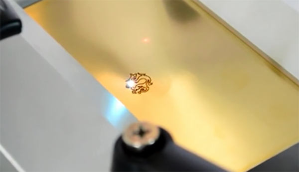 光纖激光打標(biāo)機(jī) 光纖激光打標(biāo)機(jī)